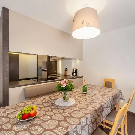 Apartmán Modern By Interhome
